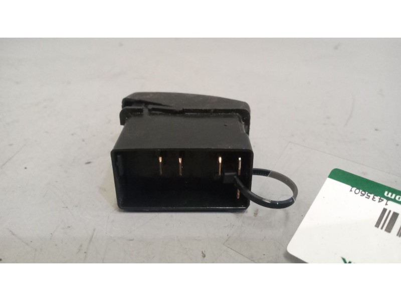 Recambio de interruptor para daf serie xf105.xxx 12.9 diesel referencia OEM IAM 1435601  