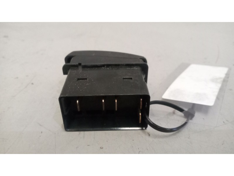 Recambio de interruptor para daf serie xf105.xxx 12.9 diesel referencia OEM IAM 1435602  