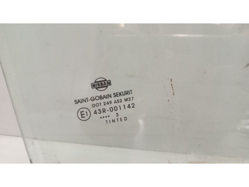 Recambio de luna delantera derecha para nissan trucks atleon 120 referencia OEM IAM   