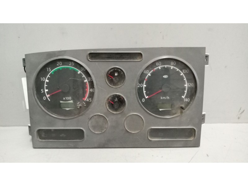 Recambio de cuadro instrumentos para nissan trucks atleon tk 56/2 referencia OEM IAM 24810LC30A  