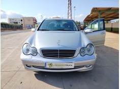 mercedes-benz clase c (w203) berlina del año 2000