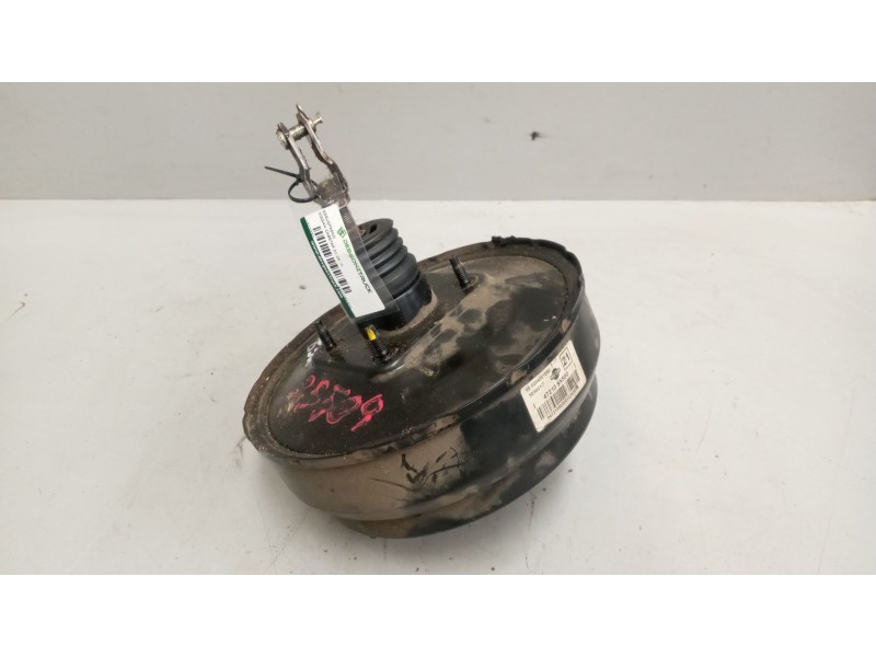 Recambio de servofreno para nissan cabstar 01.04  3.0 diesel referencia OEM IAM 472109X500  