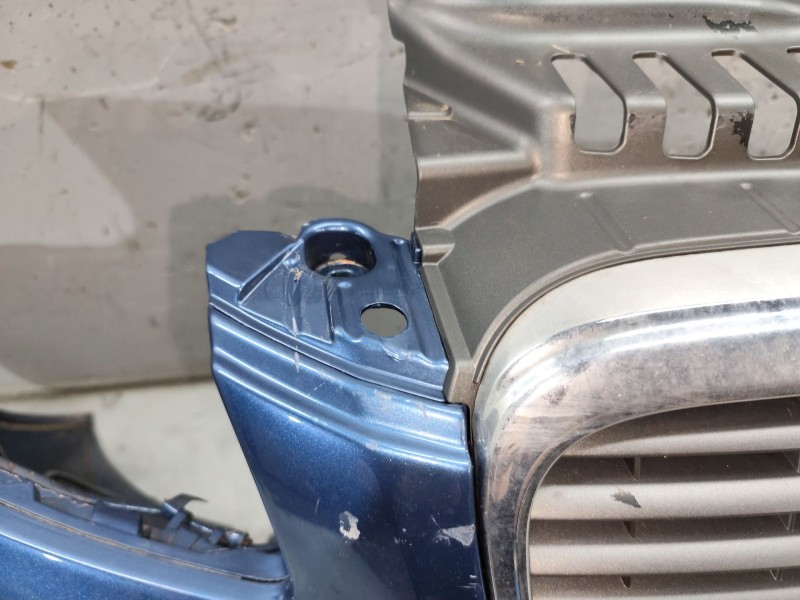 Recambio de paragolpes delantero para audi a4 berlina (8e) 2.0 tdi 16v (103kw) referencia OEM IAM   