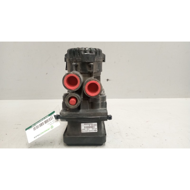 Recambio de valvula aire para man tgx 18.xxx 10.5 diesel referencia OEM IAM 81521066049 VALVULA EBS K021204