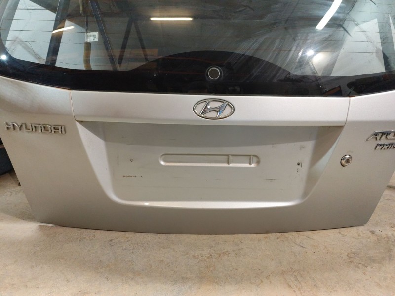 Recambio de porton trasero para hyundai atos prime (mx) gl referencia OEM IAM   