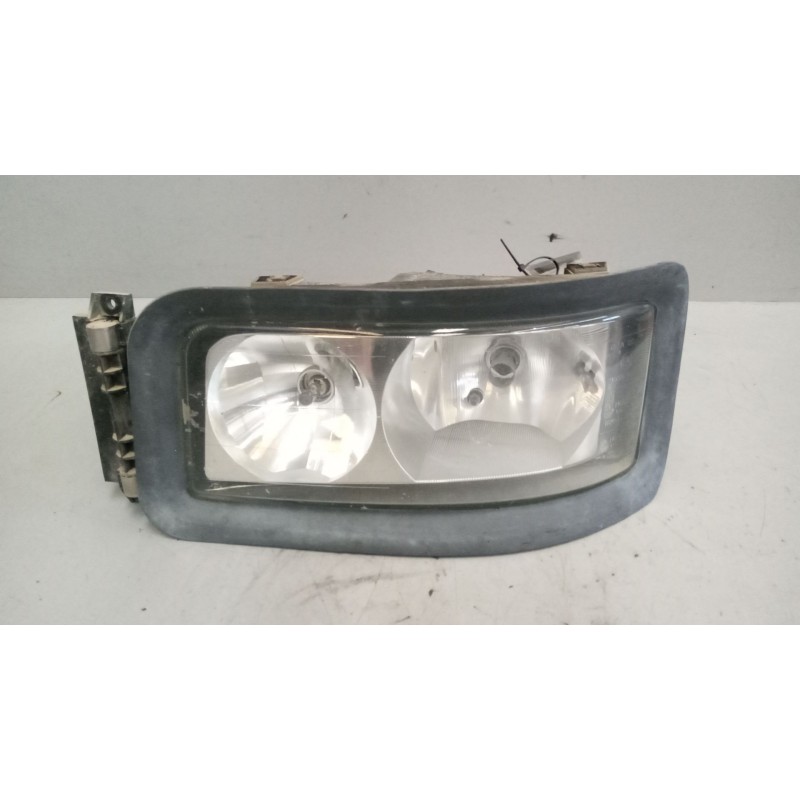 Recambio de faro izquierdo para man tg-m 12.xxx 12.280 fg c (compact) referencia OEM IAM 81251016451  