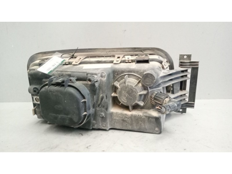 Recambio de faro izquierdo para man tg-m 12.xxx 12.280 fg c (compact) referencia OEM IAM 81251016451  