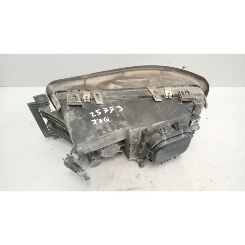 Recambio de faro izquierdo para man tg-m 12.xxx 12.280 fg c (compact) referencia OEM IAM 81251016451  