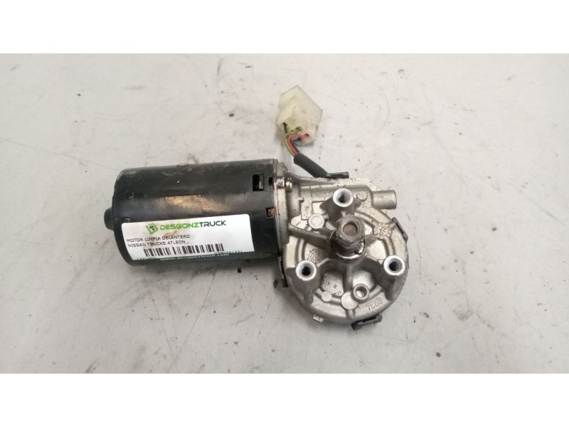 Recambio de motor limpia delantero para nissan trucks atleon 120 referencia OEM IAM 0390241371  