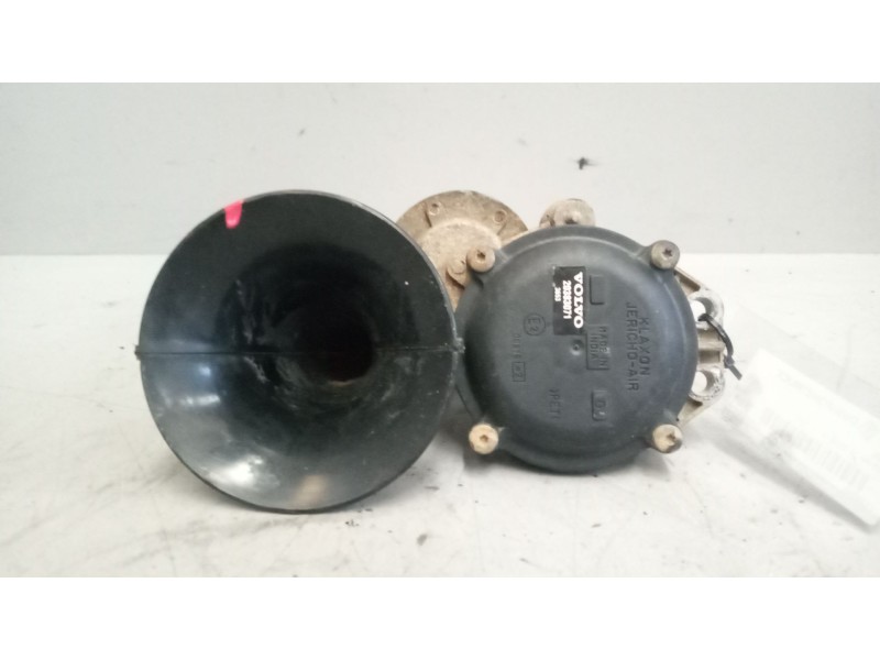 Recambio de claxon para volvo fh 12 2002  12.1 diesel (d12d460) referencia OEM IAM 20383071  