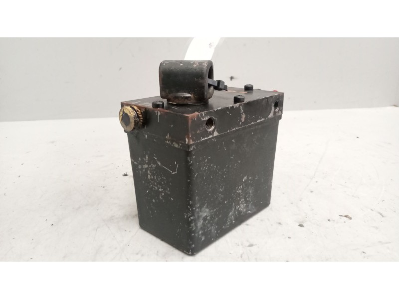 Recambio de bomba elevacion cabina para daf serie xf105.xxx 12.9 diesel referencia OEM IAM 1450903  