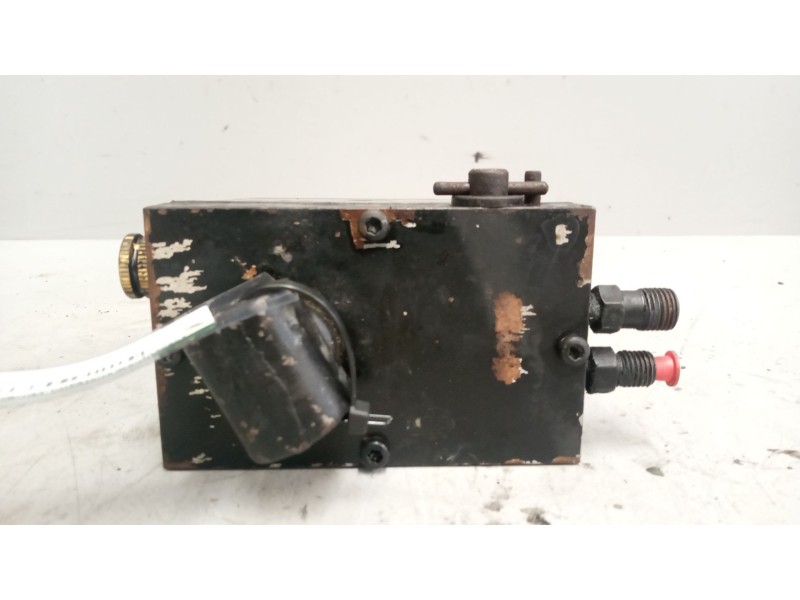 Recambio de bomba elevacion cabina para daf serie xf105.xxx 12.9 diesel referencia OEM IAM 1450903  