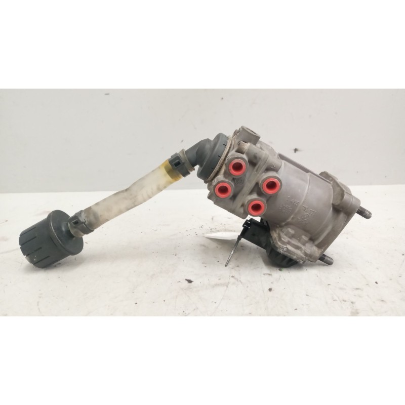 Recambio de valvula aire para volvo fm 12 2002 referencia OEM IAM 20456400 VALVULA TRASMISOR DE FRENO K000928