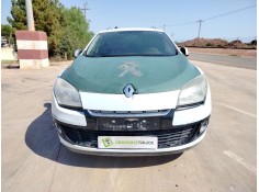 renault megane iii berlina 5 p del año 2013