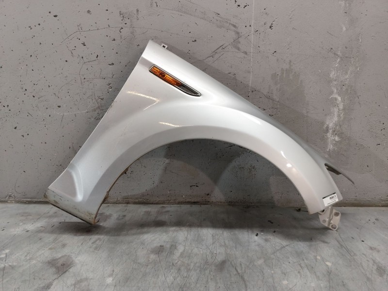 Recambio de aleta delantera derecha para ford mondeo ber. (ca2) trend referencia OEM IAM   