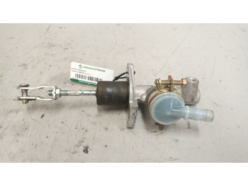Recambio de bomba embrague para nissan cabstar 01.04  3.0 diesel referencia OEM IAM   