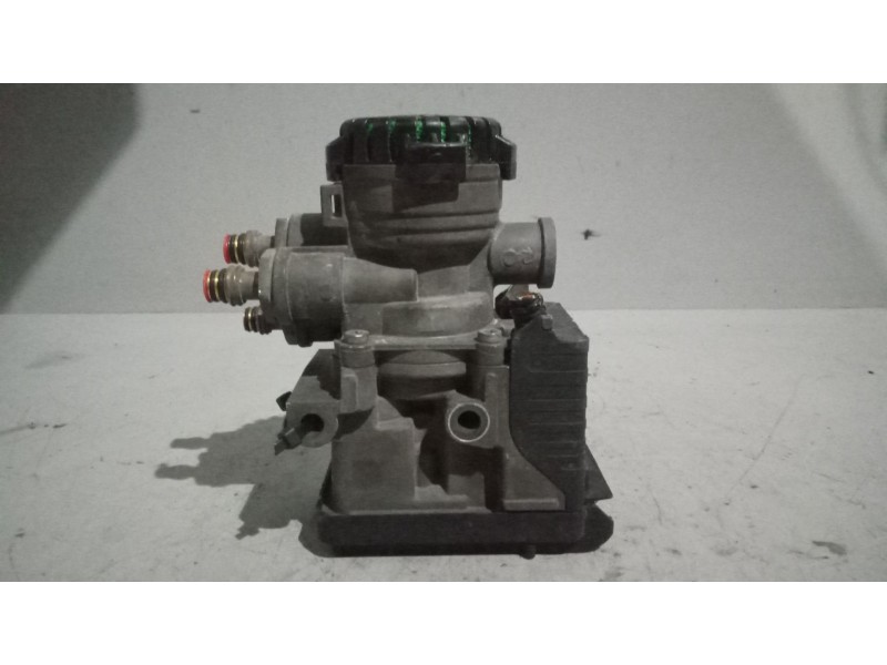 Recambio de valvula aire para volvo fm xxx 12.8 diesel referencia OEM IAM 22225550 VALVULA EBS 