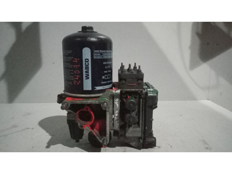 Recambio de valvula aire para scania r i r 580 referencia OEM IAM 1897631 VALVULA SECADORA 9325100040