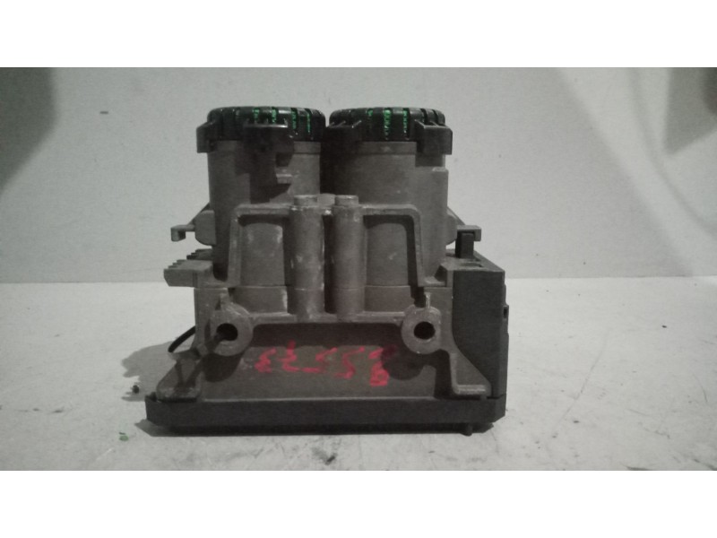 Recambio de valvula aire para renault magnum ab diesel referencia OEM IAM 21122035 VALVULA MODULADOR EBS K020022