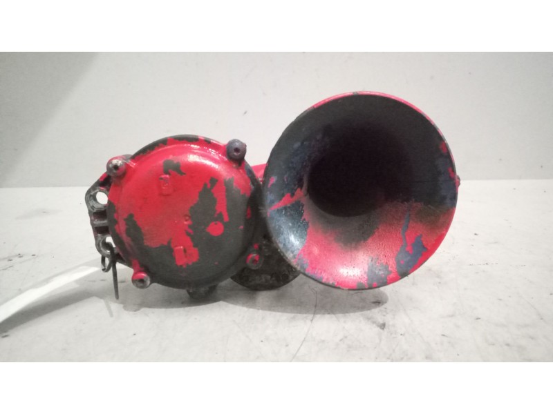 Recambio de claxon para scania serie 4 (p/r 144 l) 14.2 diesel referencia OEM IAM   