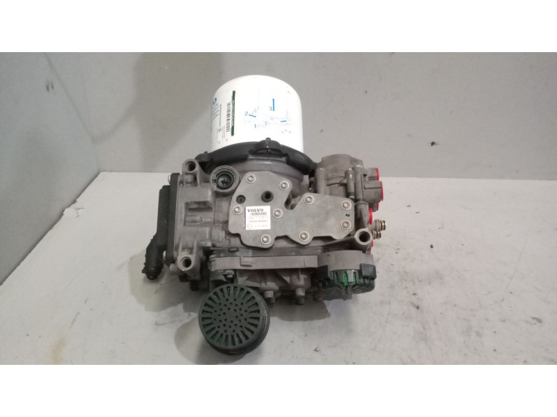 Recambio de valvula aire para volvo fm xxx 12.8 diesel referencia OEM IAM 22820097 EL2501 K132982
