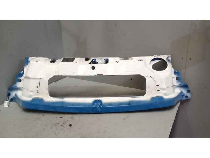 Recambio de panel frontal para iveco sunrise referencia OEM IAM 5801513863  