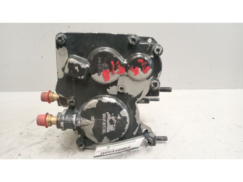 Recambio de valvula aire para iveco stralis (as) 12.9 diesel referencia OEM IAM 4802040020 valvula control remolque 
