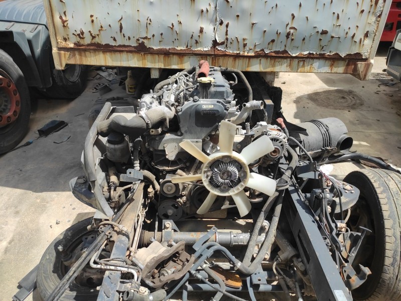 nissan cabstar (f24m, f24w) del año 2007