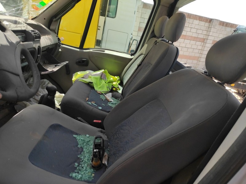 renault mascott del año 2000