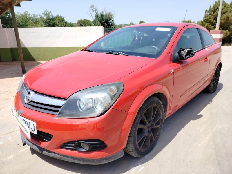 opel astra gtc del año 2006