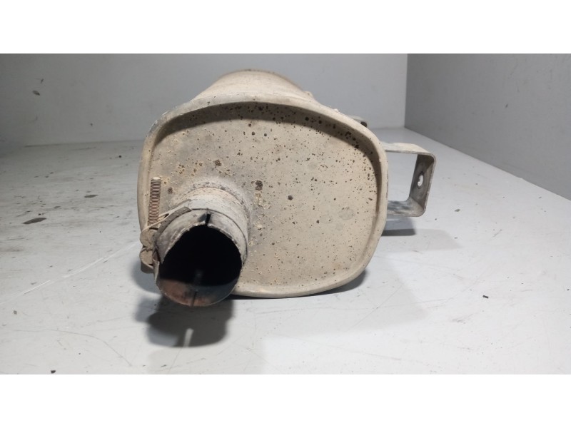Recambio de silenciador trasero para nissan trucks atleon 35.13 referencia OEM IAM 201009X601  