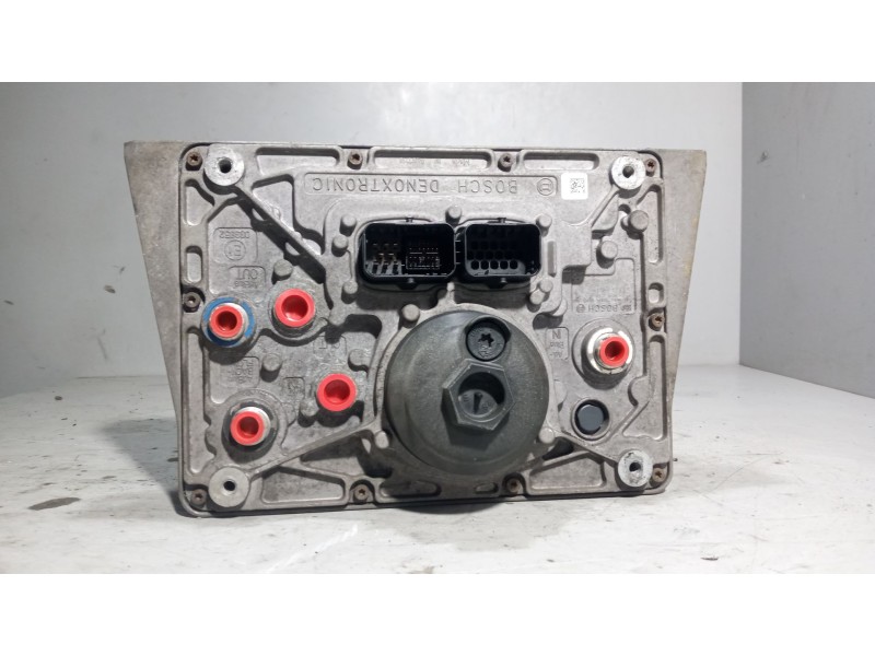 Recambio de modulador adblue para daf serie xf105.xxx 12.9 diesel referencia OEM IAM 1818625  0444010025