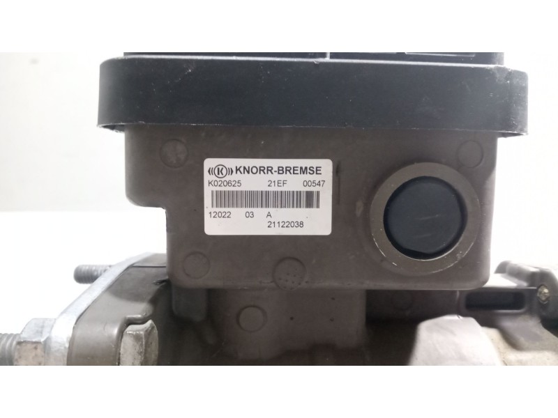 Recambio de valvula aire para renault magnum ab diesel referencia OEM IAM 21122038 valvula ebs k020625
