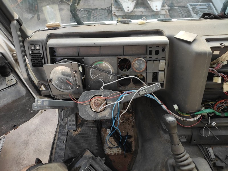 iveco eurotrakker (mp) del año 2003