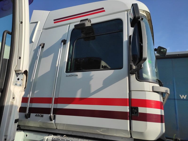 renault magnum ab del año 2012