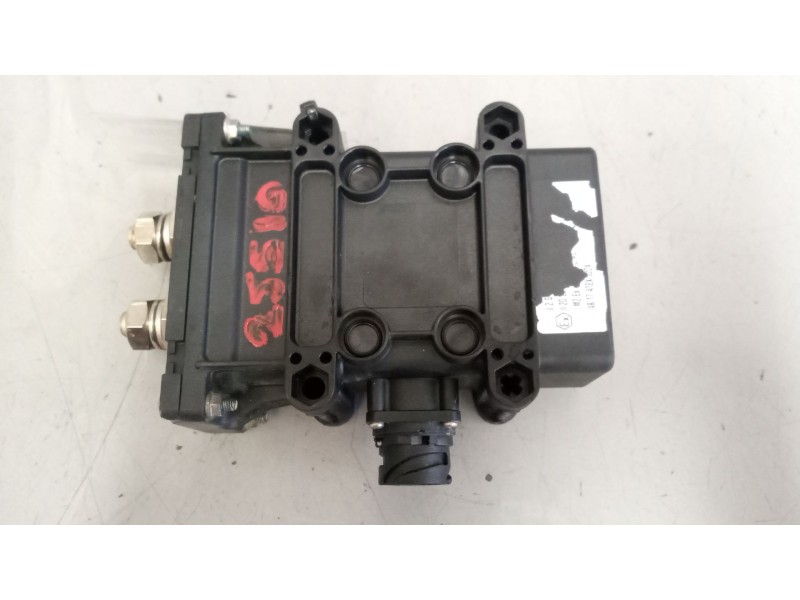 Recambio de desconectador baterias para iveco stralis (as) 12.9 diesel referencia OEM IAM 5801387502  