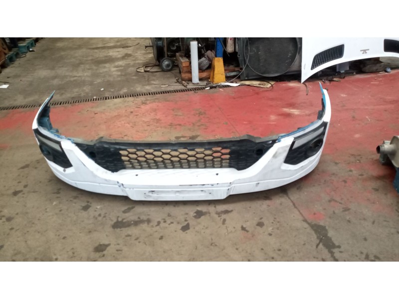 Recambio de capo para iveco sunrise referencia OEM IAM 5801772690  