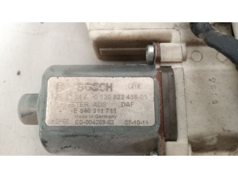 Recambio de elevalunas delantero derecho para daf serie xf105.xxx 12.9 diesel referencia OEM IAM   