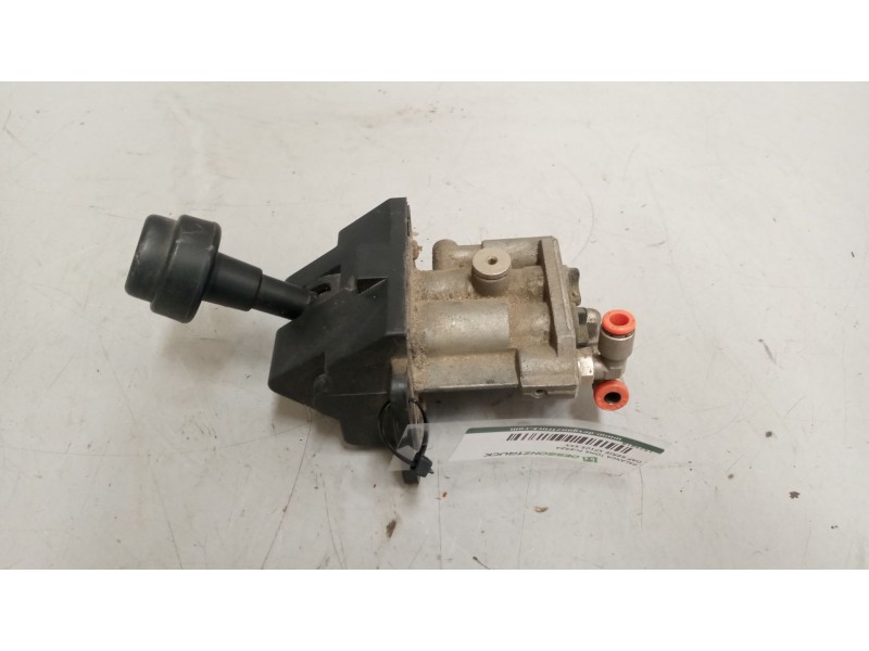 Recambio de palanca toma fuerza para daf serie xf105.xxx 12.9 diesel referencia OEM IAM   