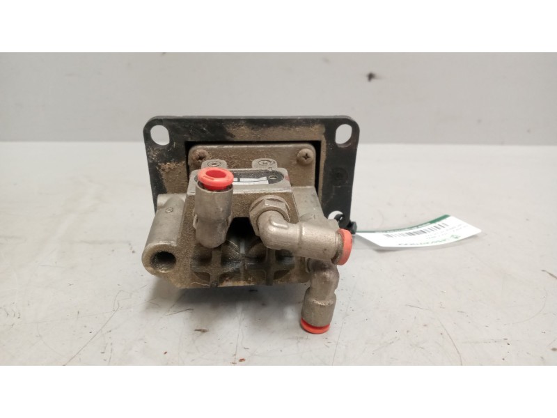 Recambio de palanca toma fuerza para daf serie xf105.xxx 12.9 diesel referencia OEM IAM   