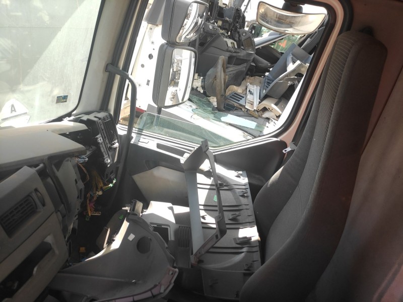 volvo fl xxx del año 2009