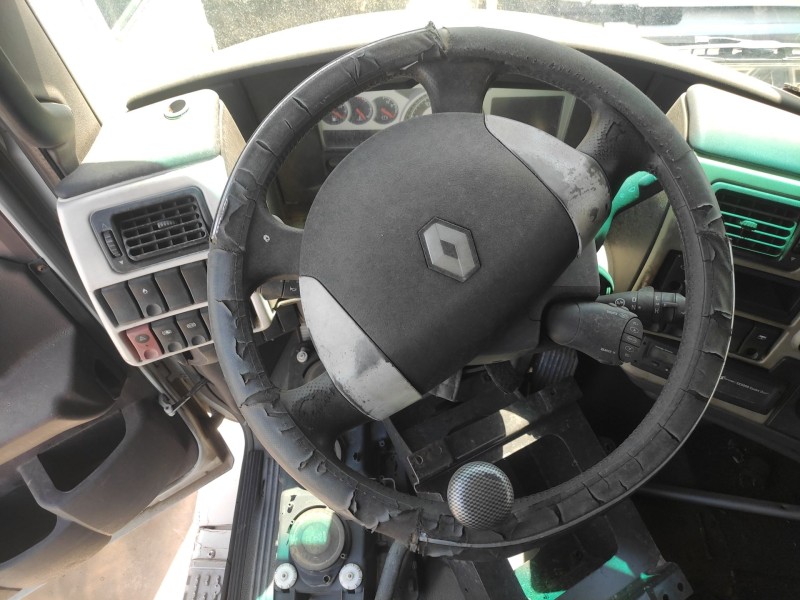 renault magnum ab 2005 del año 2005