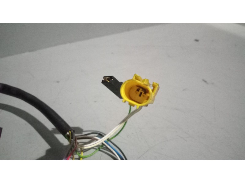 Recambio de brazo retrovisor derecho para daf serie xf105.xxx 12.9 diesel referencia OEM IAM   