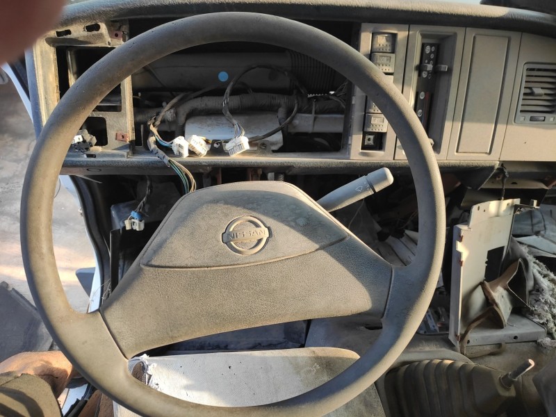 nissan trucks atleon del año 2005