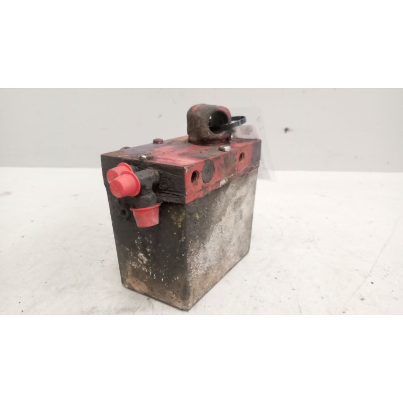 Recambio de bomba elevacion cabina para iveco eurotech (mp) fg  (190 e 34) larga distancia referencia OEM IAM 99458304  