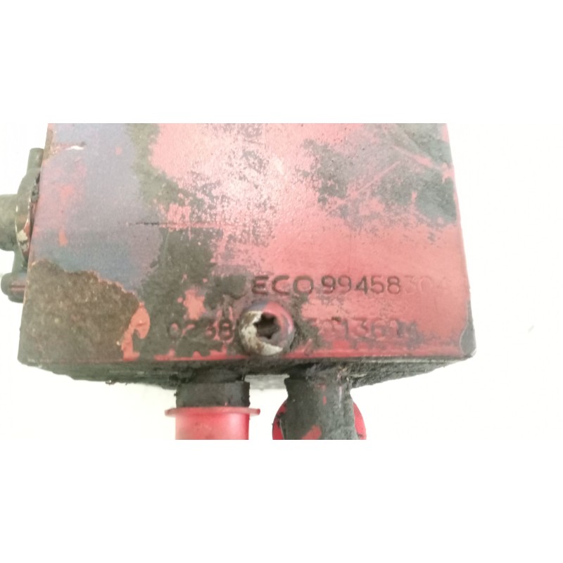 Recambio de bomba elevacion cabina para iveco eurotech (mp) fg  (190 e 34) larga distancia referencia OEM IAM 99458304  