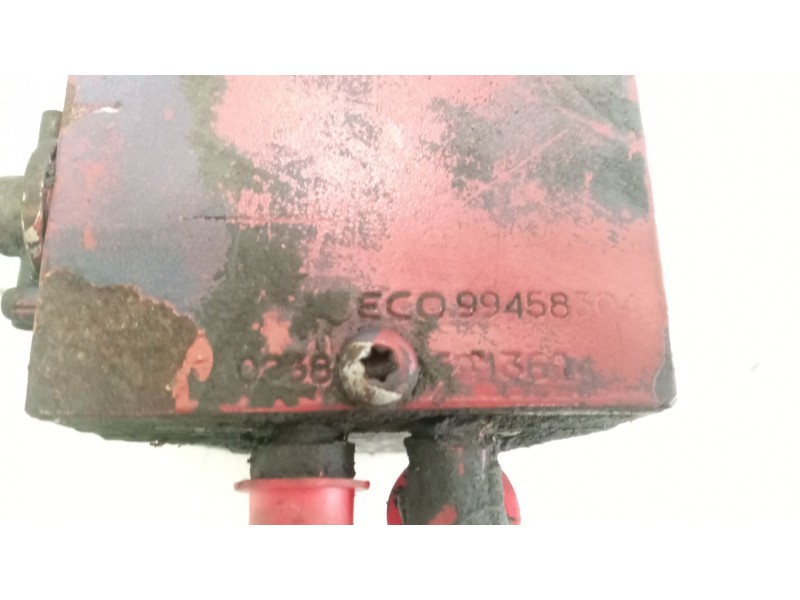 Recambio de bomba elevacion cabina para iveco eurotech (mp) fg  (190 e 34) larga distancia referencia OEM IAM 99458304  