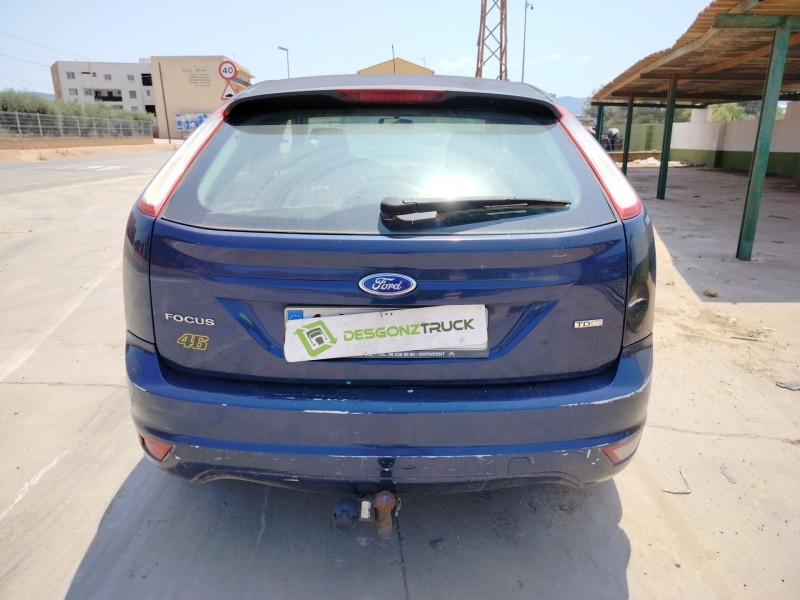 ford focus berlina (cap) del año 2010