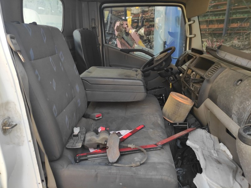 renault maxity del año 2013