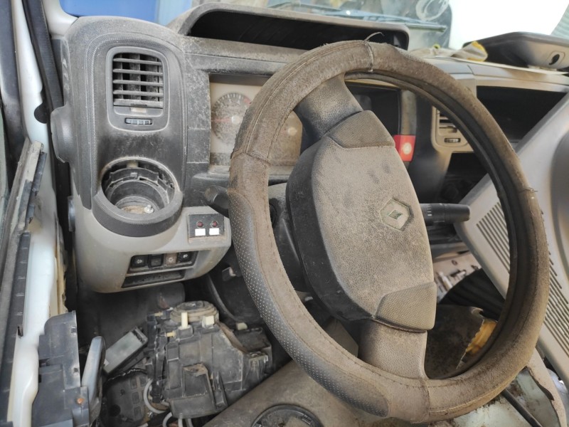 renault maxity del año 2013